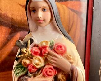 Detail pic, gorgeous ceramic Saint Theresa of Lisieux figurine. 