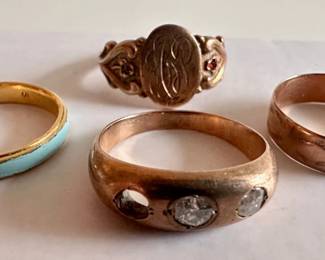 4 Unmarked Rings, Sizes 4.75 To 6
Lot #: 95