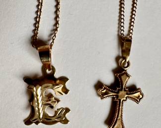 2 14 Karat Gold Necklaces: Letter E & Cross
Lot #: 98