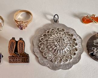 3 Pendants, 2 Rings & 2 Small Pins
Lot #: 131