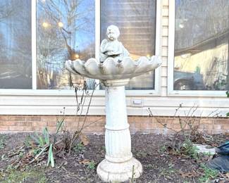 CHERUB CONCRETE BIRDBATH - OUTDOOR DECOR - GARDEN DECOR