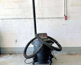 CRAFTSMAN WET/DRY 16 GALLON SHOP VAC 5.0 HP - BLACK