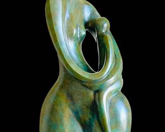 Ruth Bloch Bronze '00
Mother & Child
26" tall