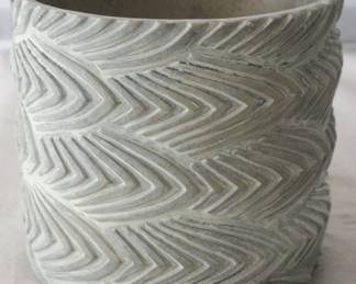 1252 - Planter by Three Hands 7" x 7" x 6.75"
