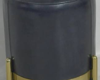 895 - Butler Specialty accent stool 18 x 14
