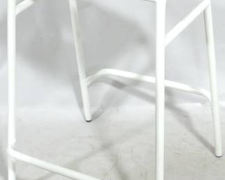 3031 - Butler Specialty White Stool 23x16x19
