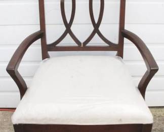 1817 - Alden Parkes Chair (Cracked Frame) 22" x 20" x 41"

