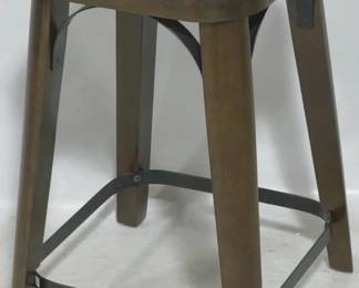 3049 - Butler Specialty Stool 24x14x14
