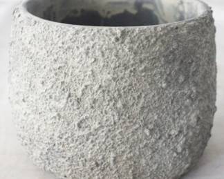 1319 - Planter by Three Hands 6" x 6" x 5"
