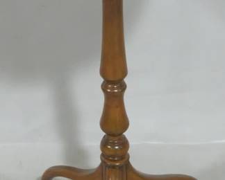 803 - Butler Specialty candlestand table 24x13"
