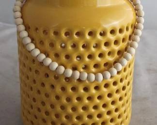 1421 - Table Top Decoration - 6.25 x 6.25 8.25
