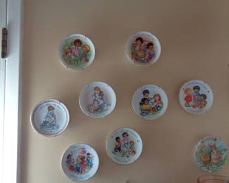 Collectible Avon Plates