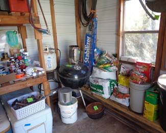 Cooker, Assorted Gardening Soil Amendments