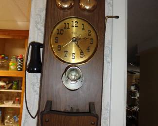Retro Wall Phone Clock