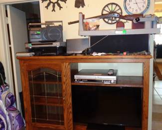 Entertainment Storage Unit, Samsung Television, DVD & VHS Players, Vintage Daisy BB Gun