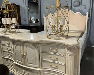 Queen Bedroom Set Orlando Auction