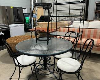 Patio Table and Chairs Orlando