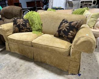 Sofa with Tropical Pillows Orlando