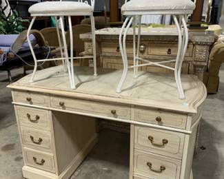Desk and Vanity Stools Orlando Auction