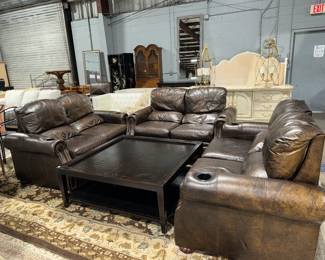 Leather Reclining Sofas, Coffee Table and Rugs Orlando Auction