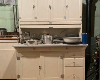very nice 4 foot wide Hoosier cabinet