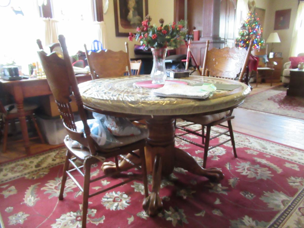 LOADED CRANSTON ESTATE SALE ANTIQUESCOUNTRY... starts on 2/10/2024