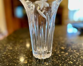 Vintage Mikasa Garden Terrace glass vase.