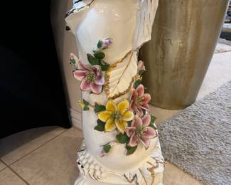 Porcelain Capodimonte floral vase 