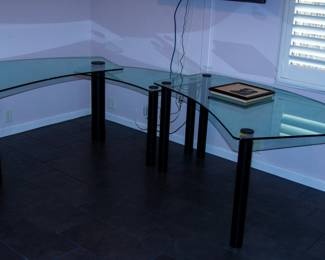 Glass top 3 piece desk set
