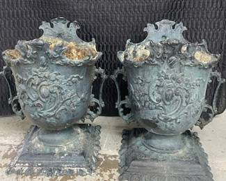 Cast Iron Aluminum Planters