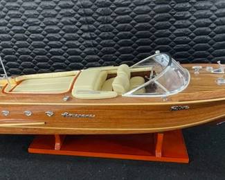26" Mahogany Aquarama Boat