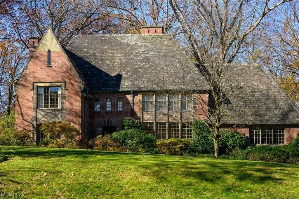 Hills and Dales Main