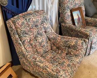 Mid century mod matching chair