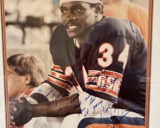 Bears' Walter Payton photo signed and inscribed to Jim Parmer