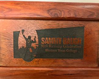 Sammy Baugh knife and pen in presentation box