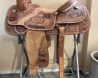 Holub's cutting horse trophy saddle