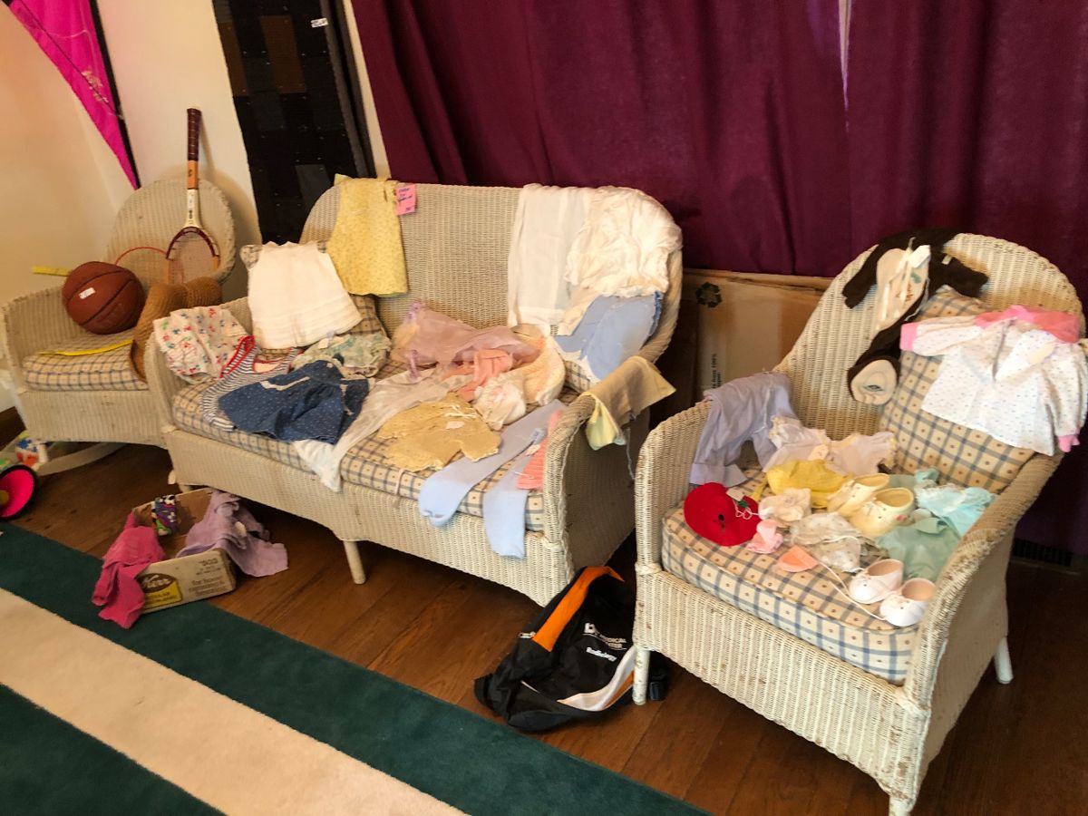 Vintage wicker set and older doll clothes