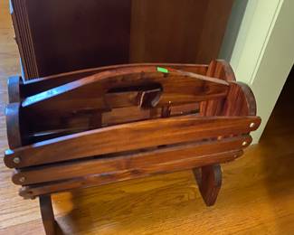 Nice handcrafted magazine rack