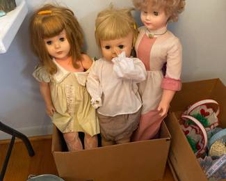 Dolls 