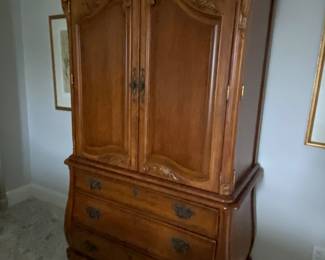 Beautiful Armoir/ Dresser Carved Detailing, Its in 2 Sections easy to Transport, 87" Tall x 46" wide Total