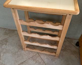 Wine or liquor rack