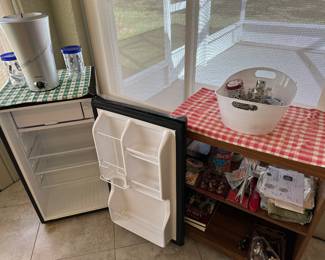 Small frig and bar accessories 