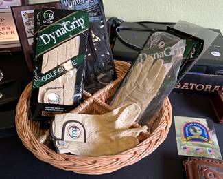 Golf gloves