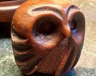 Small heavy paperweight carved owl