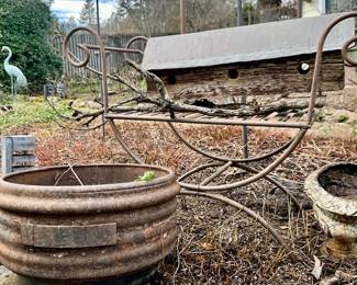 Various Garden Items Vintage & newer