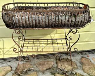 Iron stand Planter
