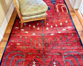 4’10” x 14’. (Upstairs)