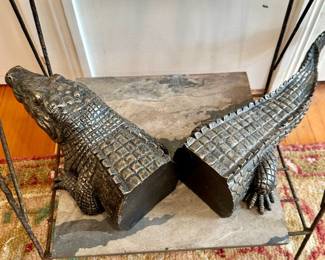 Bookends Alligator 
