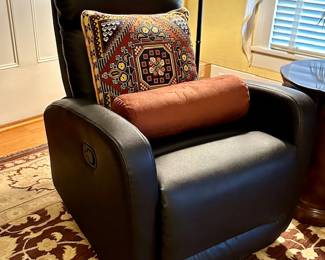 Swivel/Glider leather