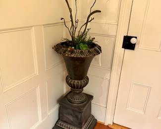 Large Urn Planter w/faux cactus / lighter weight
